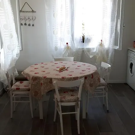 Tecla House 2 * 卡瓦利诺